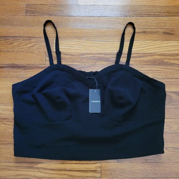 NWT TORRID | Seersucker Sleeveless Bralette Crop Tank Top | Sz. 0/L/12 - Picture 4 of 9